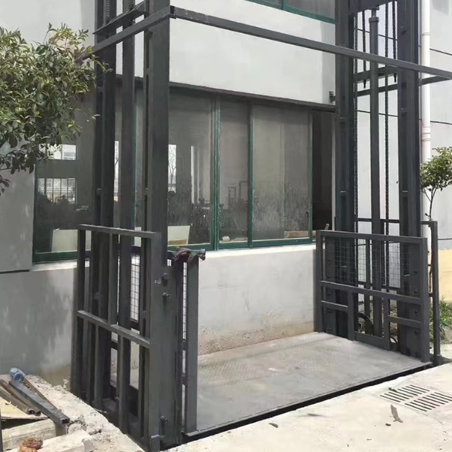 乌尔禾5吨室外升降货梯